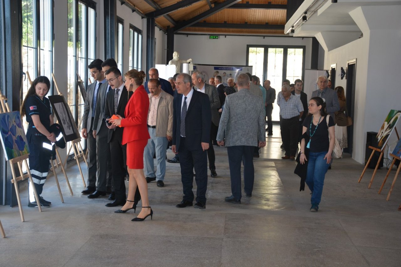 Erbakan Mesleki ve Teknik Anadolu Lisesi’nden yıl sonu resim sergisi