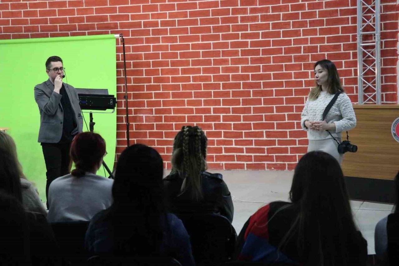 SCÜ İletişim Fakültesinde atölye çalışması gerçekleştirildi