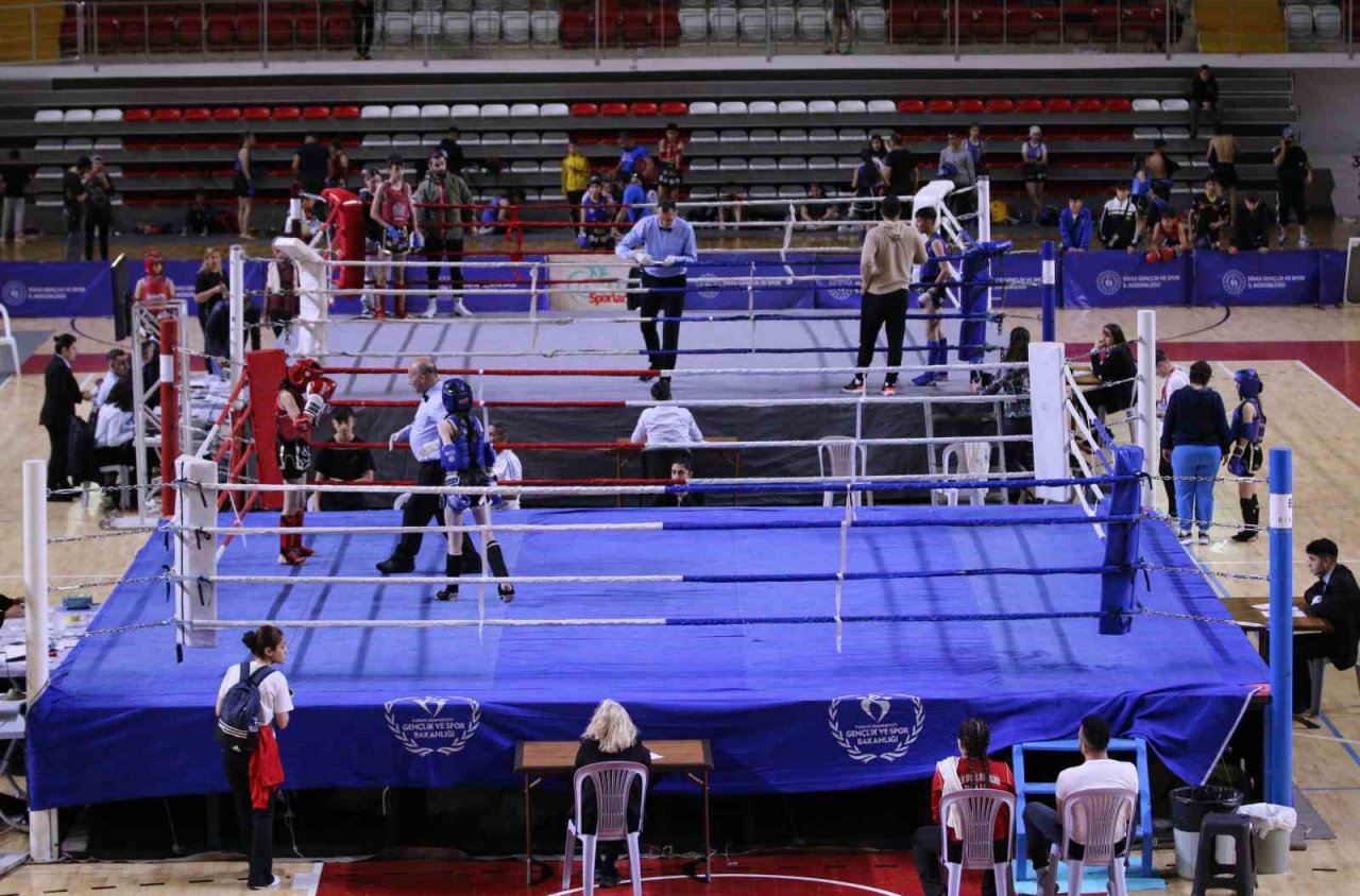 Muay Thai Yıldızlar Türkiye Birinciliği, Sivas’ta başladı