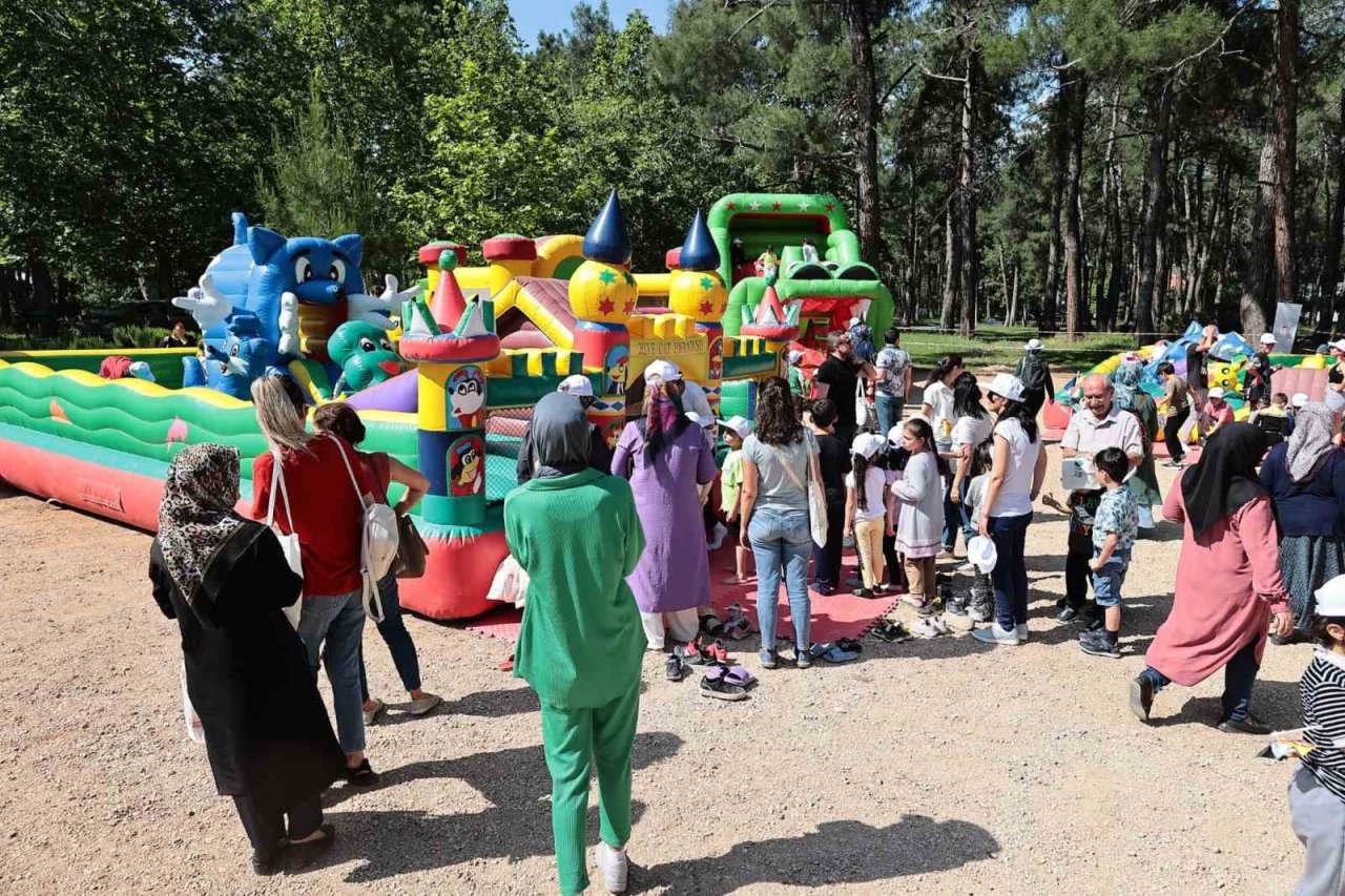 Denizli’de Çevre Haftası’nda çocukları unutulmadı