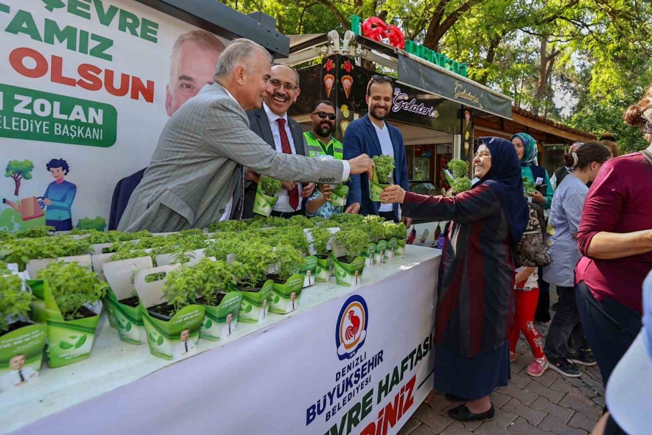 Denizli’de Çevre Haftası’nda çocukları unutulmadı