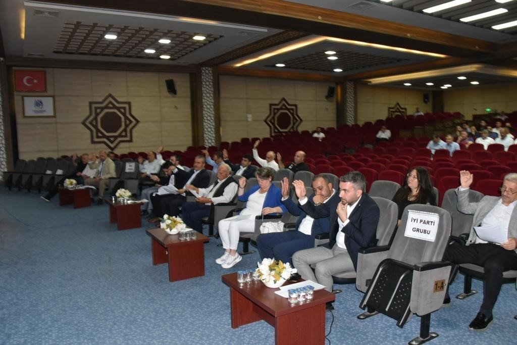 Başkan Çerçi haziran ayı meclisinde seçimleri değerlendirdi
