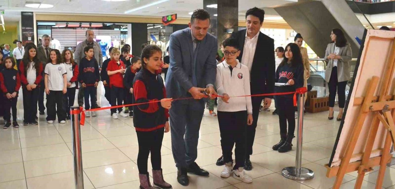 Öğrencilerden atık sergisi