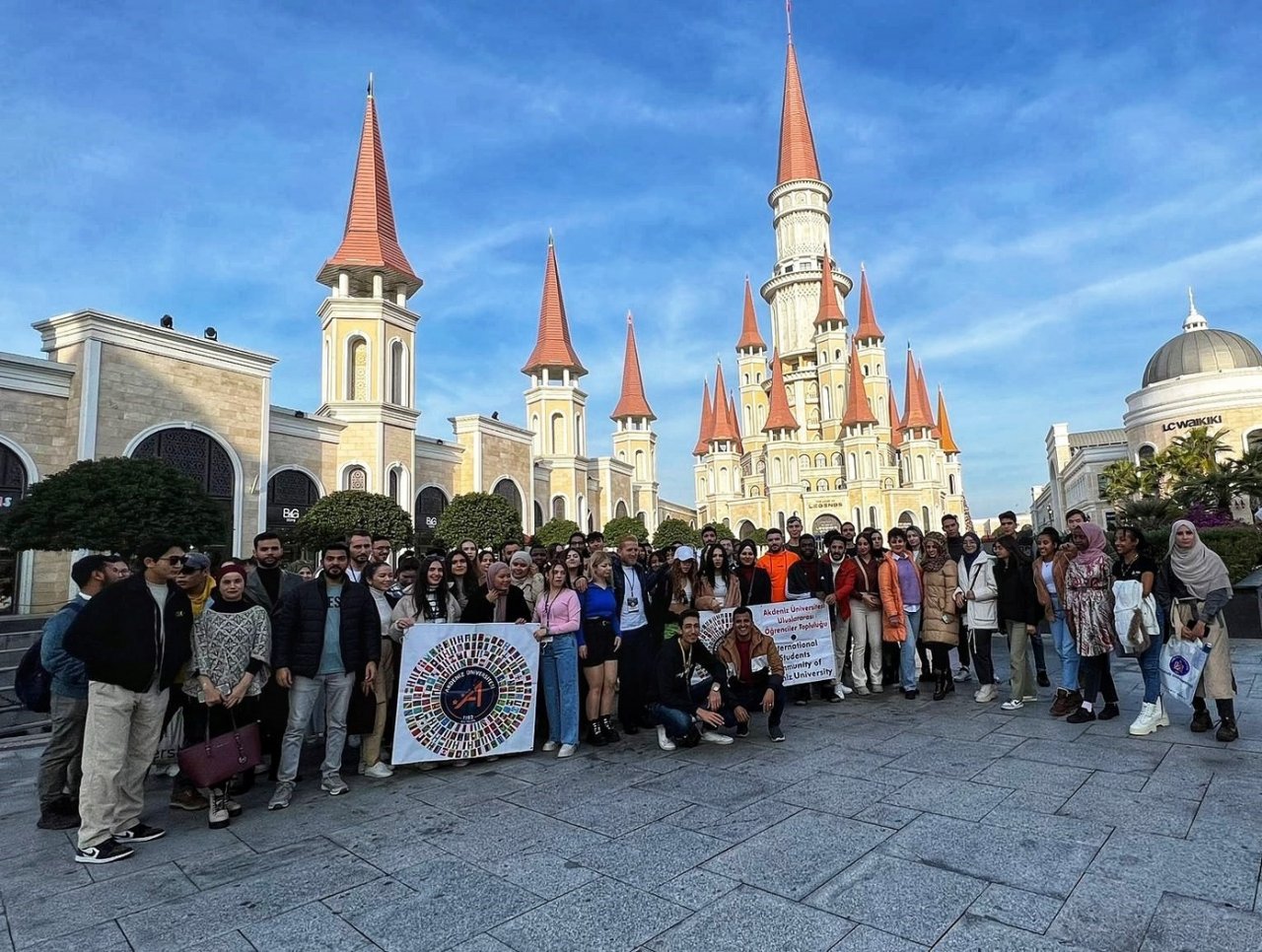 Uluslararası Öğrenciler Topluluğu sosyal ve kültürel etkinliklere hız verdi
