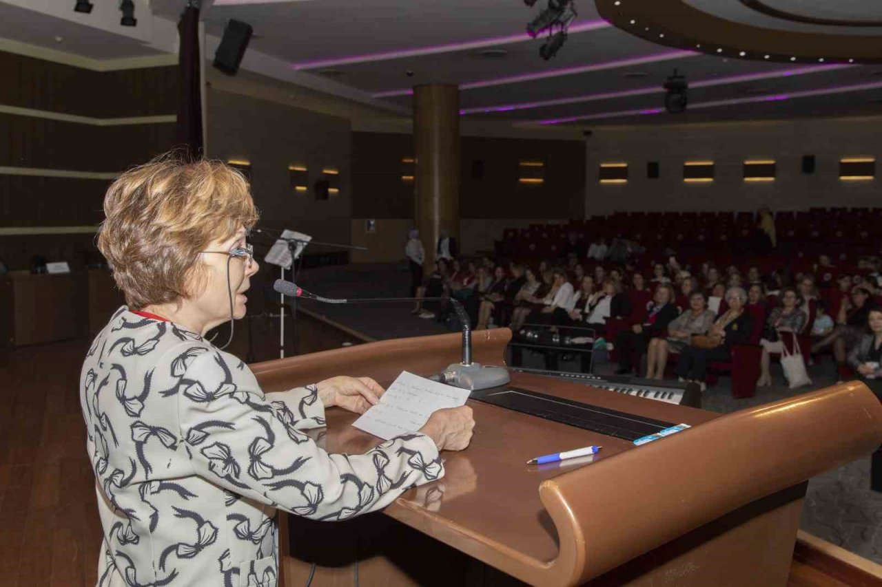 Uluslararası pediatri hemşireliği kongresi sona erdi