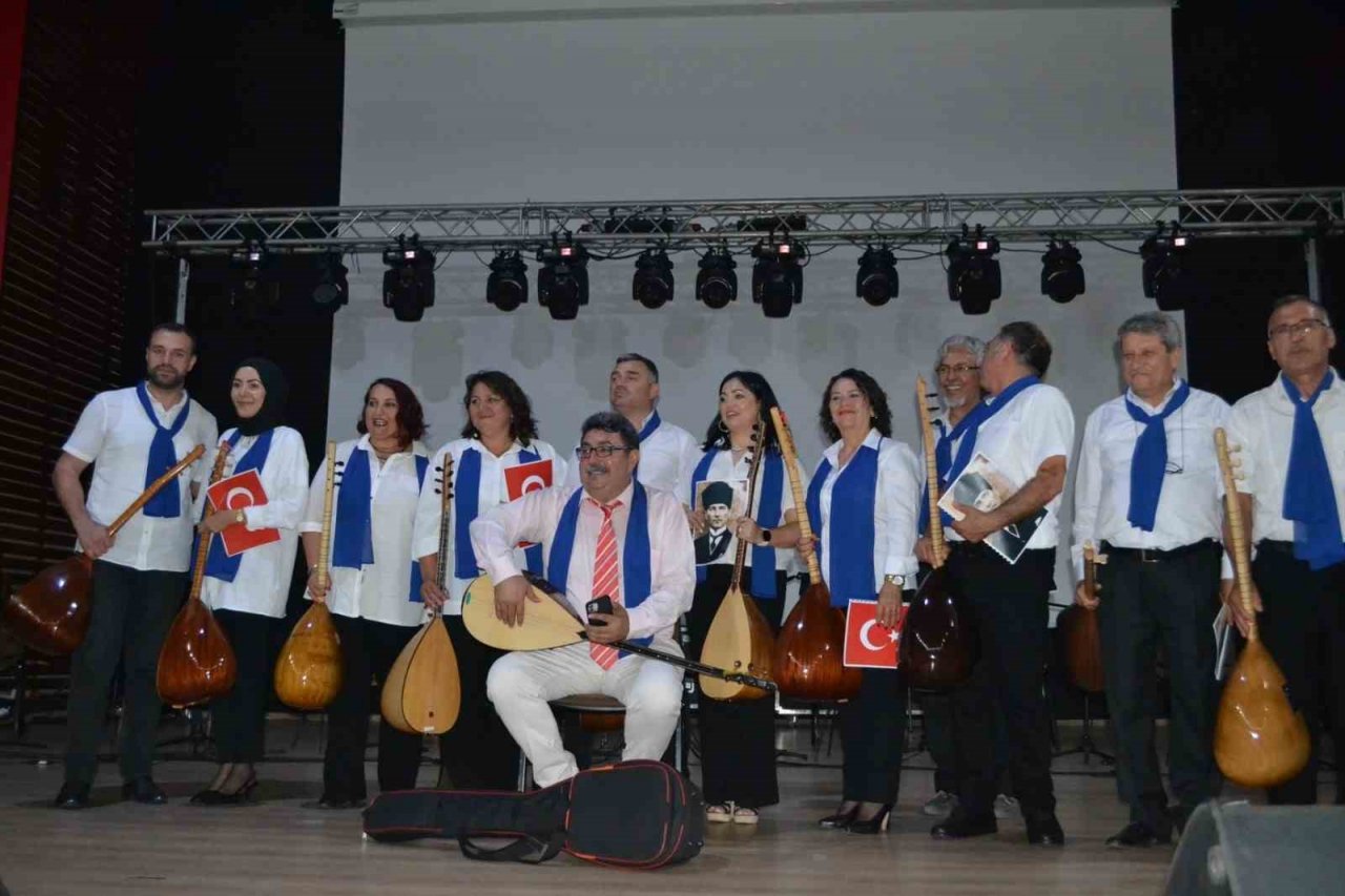 Edremit’te Halk Eğitimi Merkezinden öğrenme şenliği