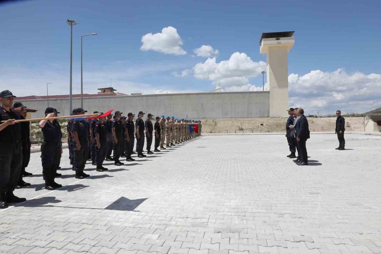 Burdur’da yeni cezaevi kampüsünde fidan dikim etkinliği düzenlendi