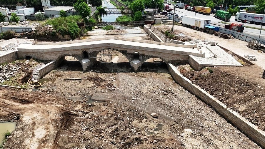 Tarihi Mimar Sinan Köprüsü restorasyonunda sona doğru