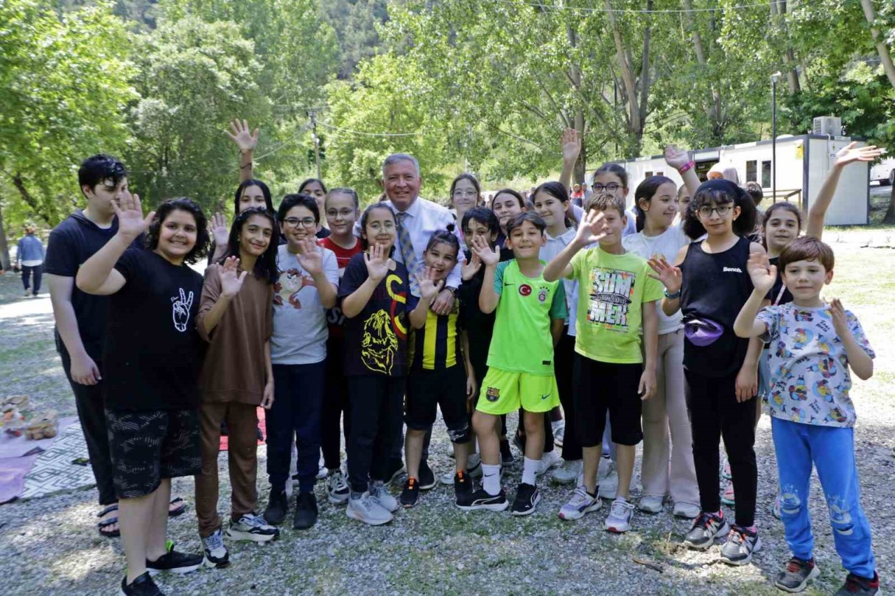 Başkan Kepenek, Çevre Haftası’nda çocuklarla vakit geçirdi