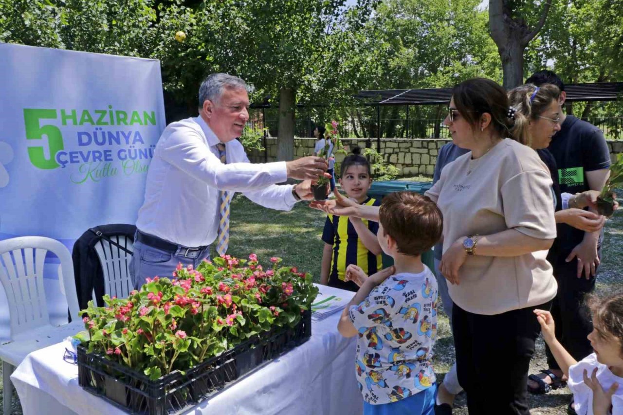 Başkan Kepenek, Çevre Haftası’nda çocuklarla vakit geçirdi