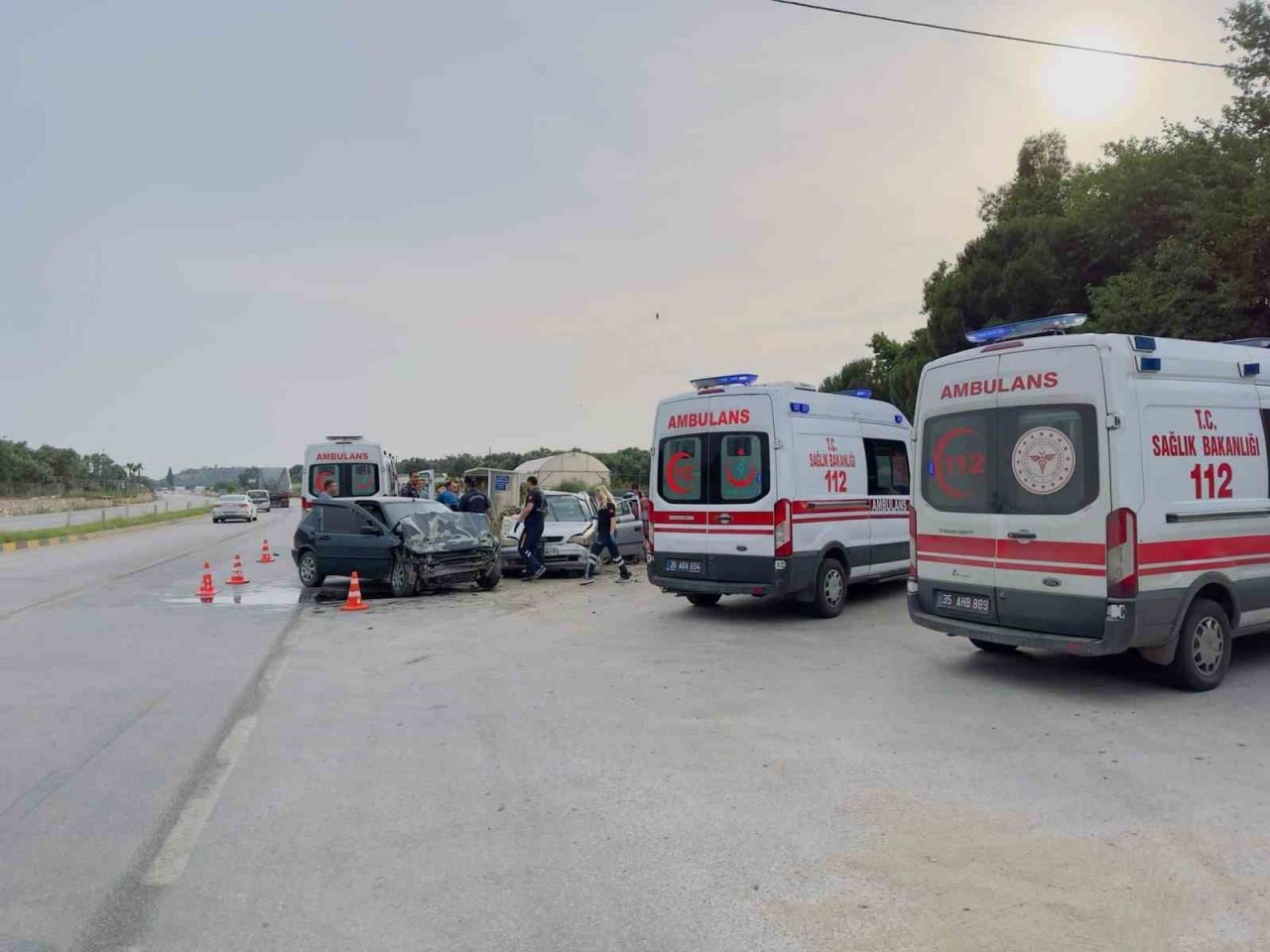 İzmir’de iki ayrı feci kaza: 11 yaralı