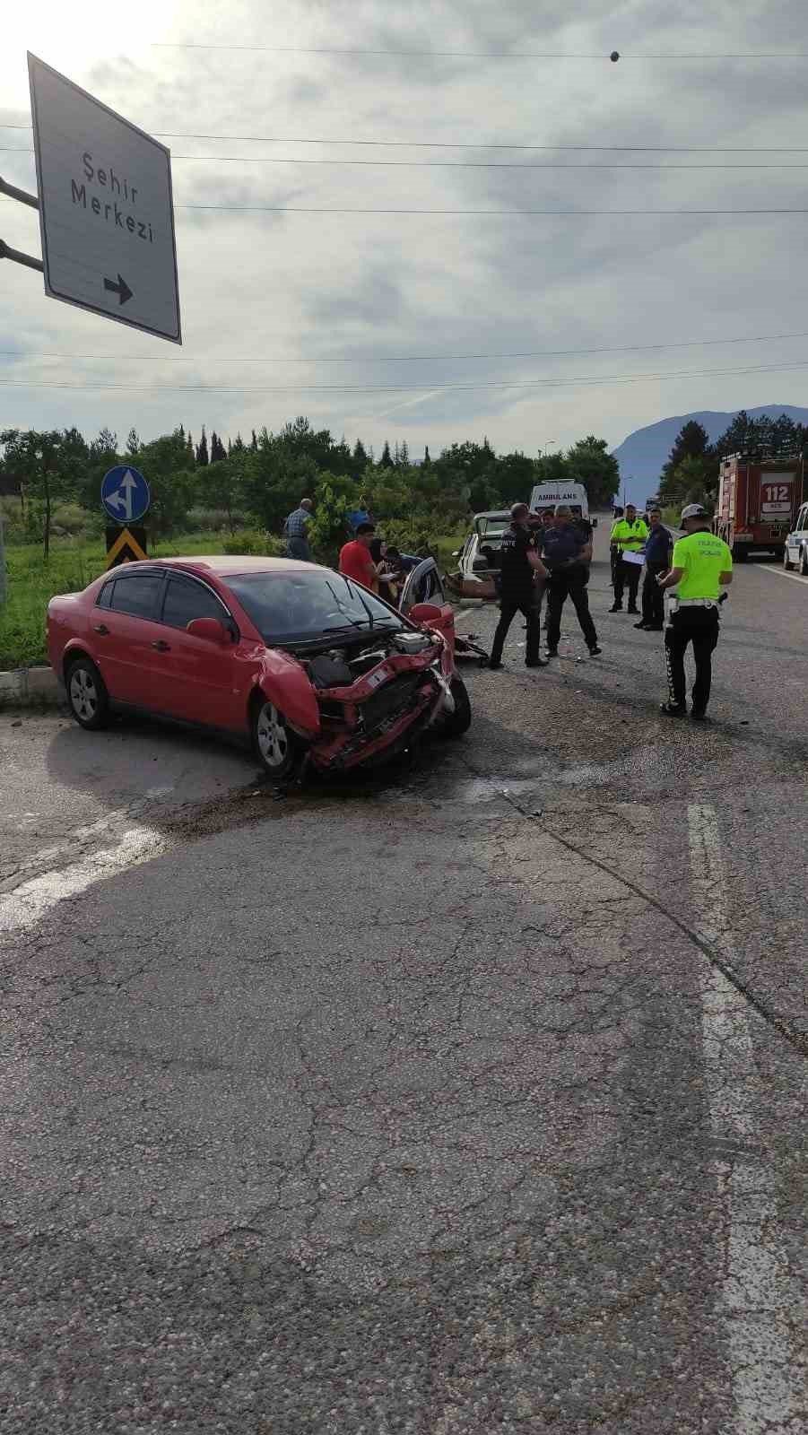 Karabük’te trafik kazası: 3 yaralı
