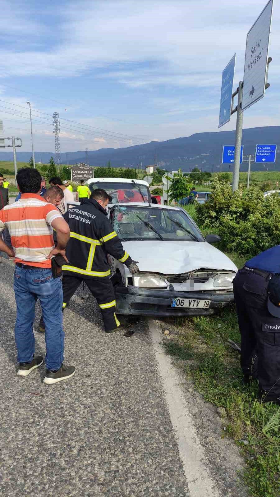 Karabük’te trafik kazası: 3 yaralı