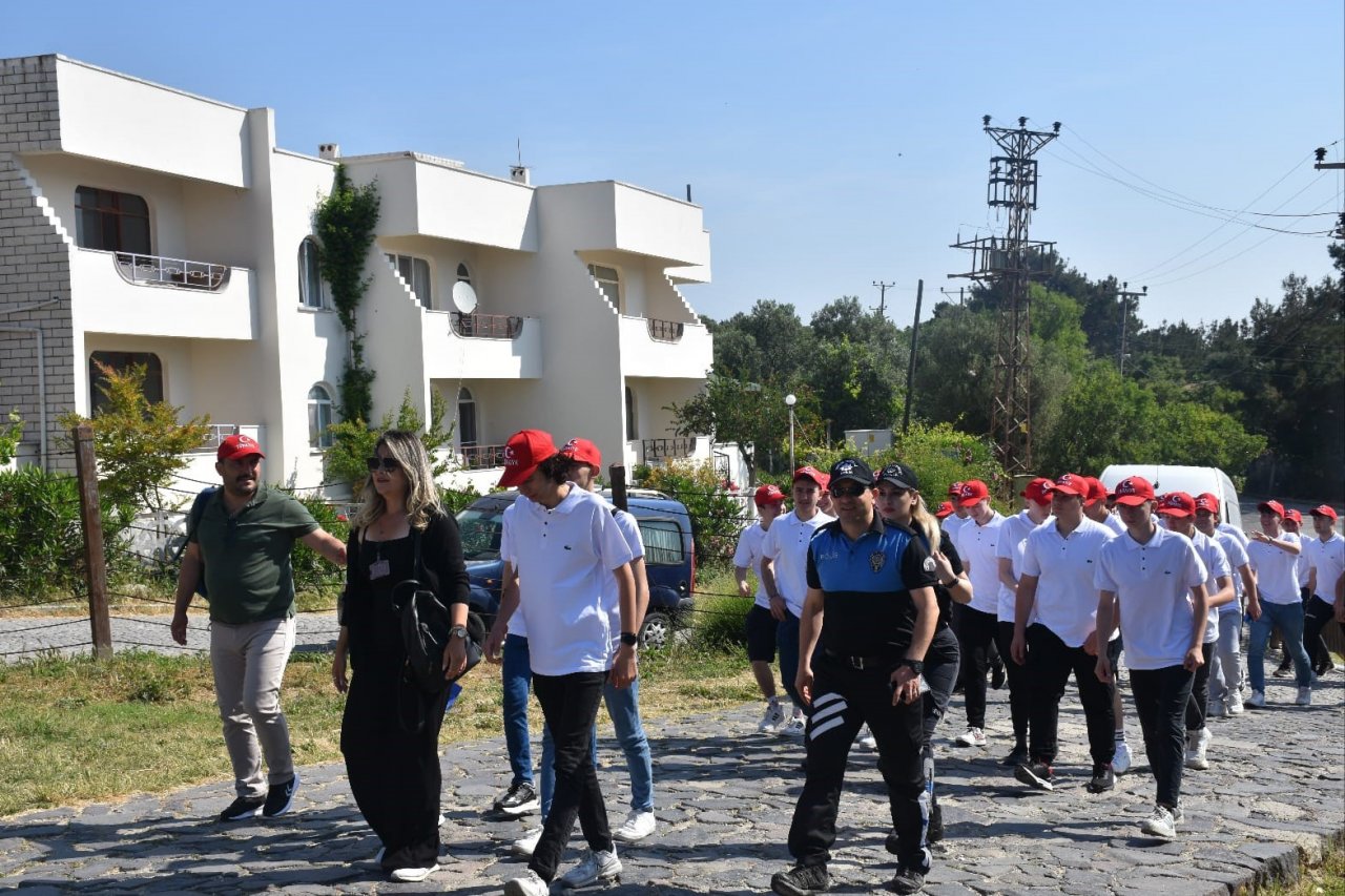 Kastamonulu öğrenciler Çanakkale’yi gezdi