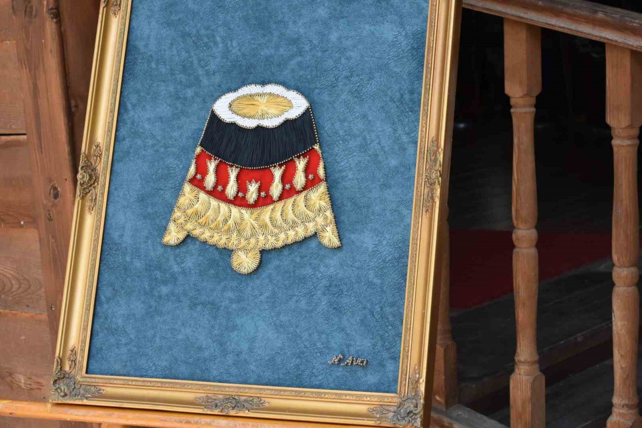 Tosya’da Halk Eğitimi Merkezi kursiyerleri el sanatları ürünleri ile göz doldurdu