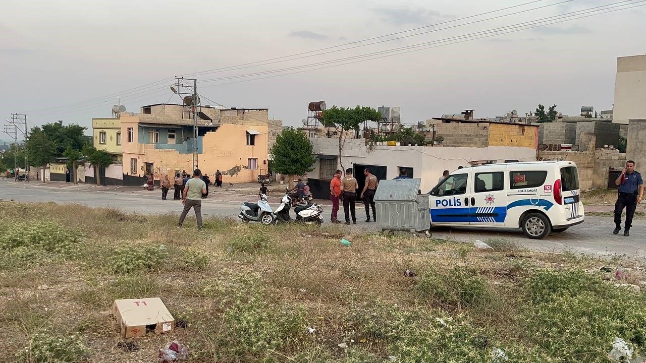 Kilis’te kardeşlerin silahlı kavgasında 2 kadın yaralandı