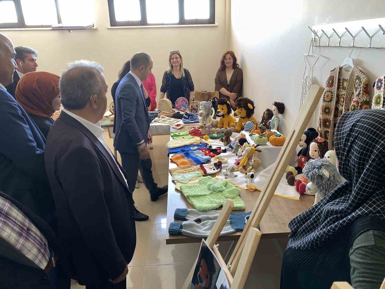 Kulu’da "Hayat Boyu Öğrenme Haftası Sergisi" açıldı