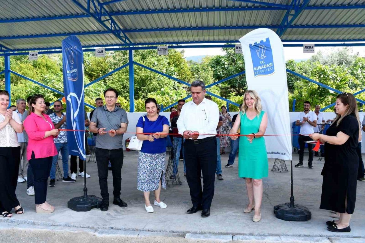 Kuşadası Davutlar Atık Getirme Merkezi hizmete açıldı