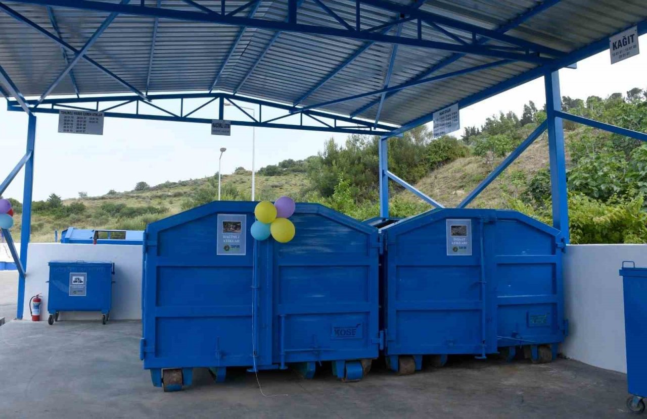 Kuşadası Davutlar Atık Getirme Merkezi hizmete açıldı