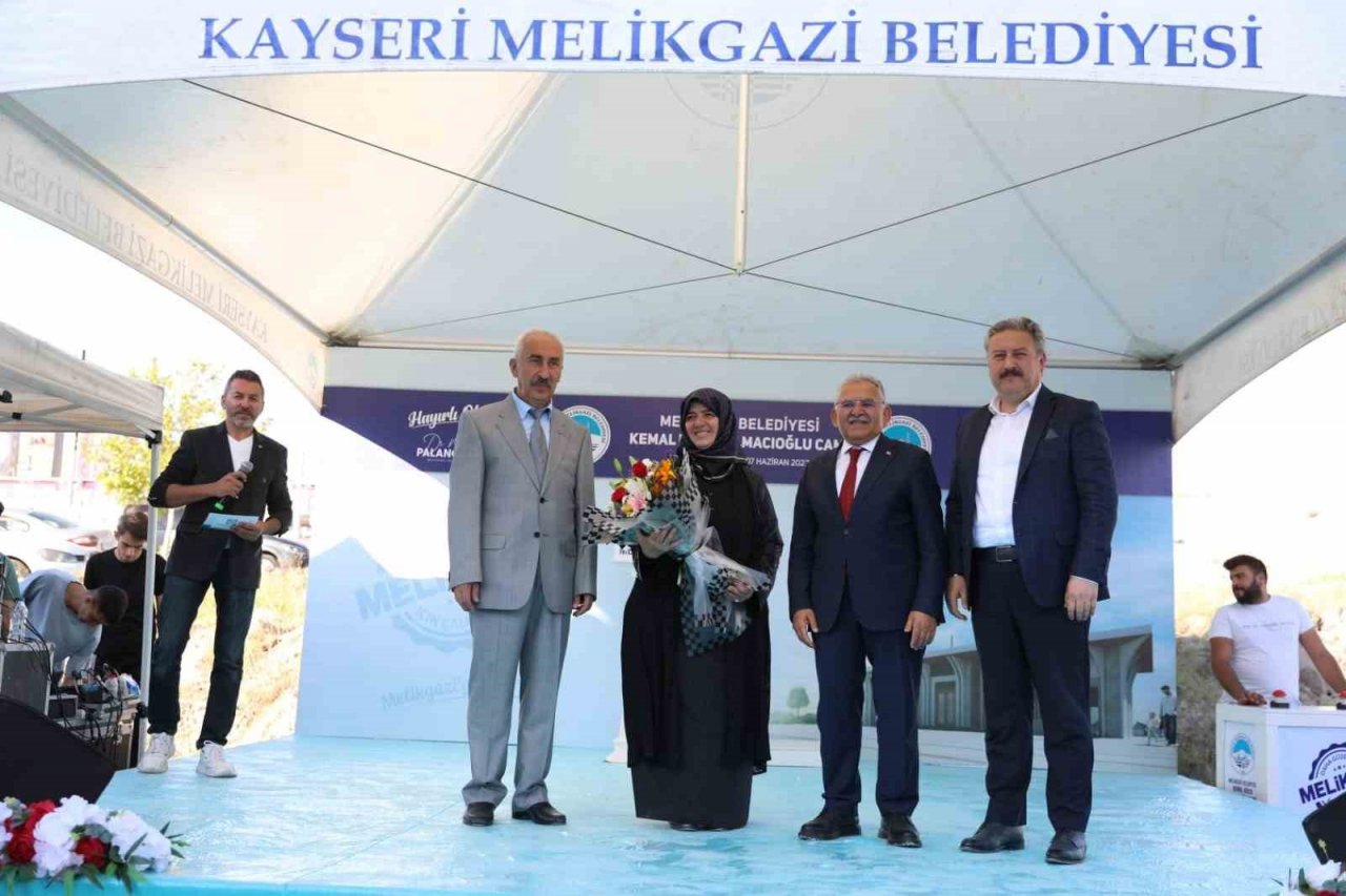 Kemal-Hülya Elmacıoğlu Cami’nin temeli atıldı