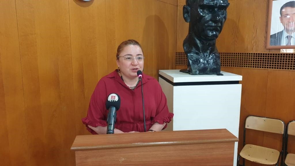 FÜ’de başarılı akademisyenler ödüllendirildi