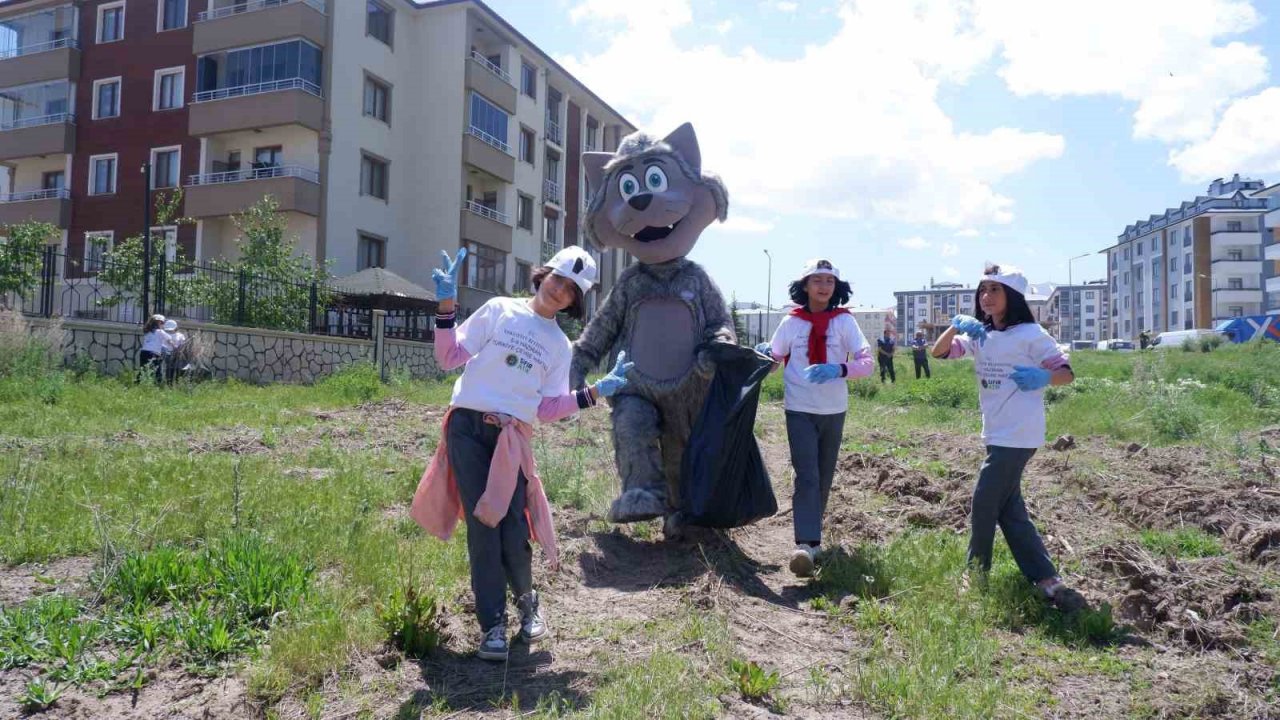 Öğrencilerden örnek çevre farkındalığı