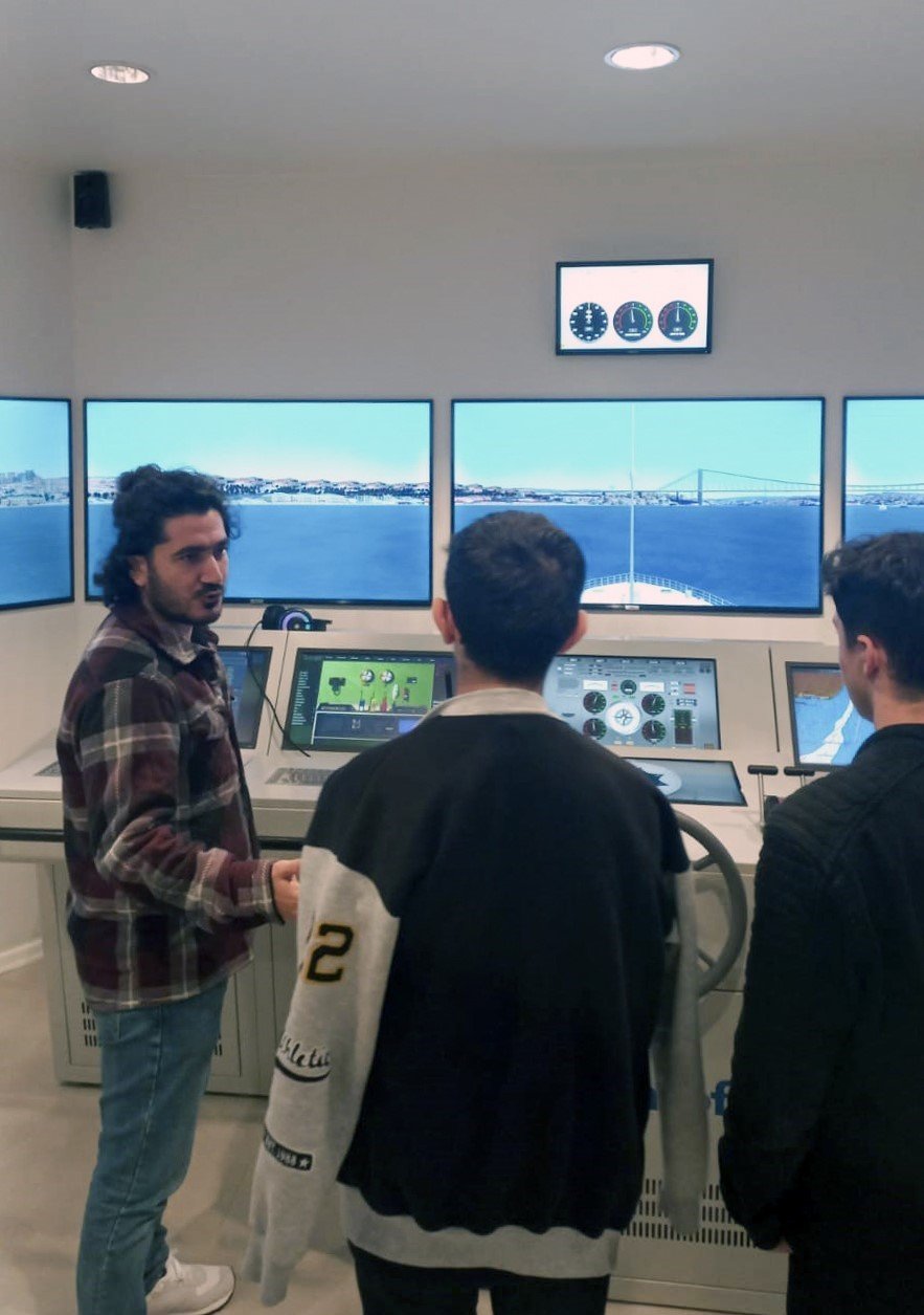 SUBÜ Denizcilik MYO, üniversite adaylarına tanıtıldı