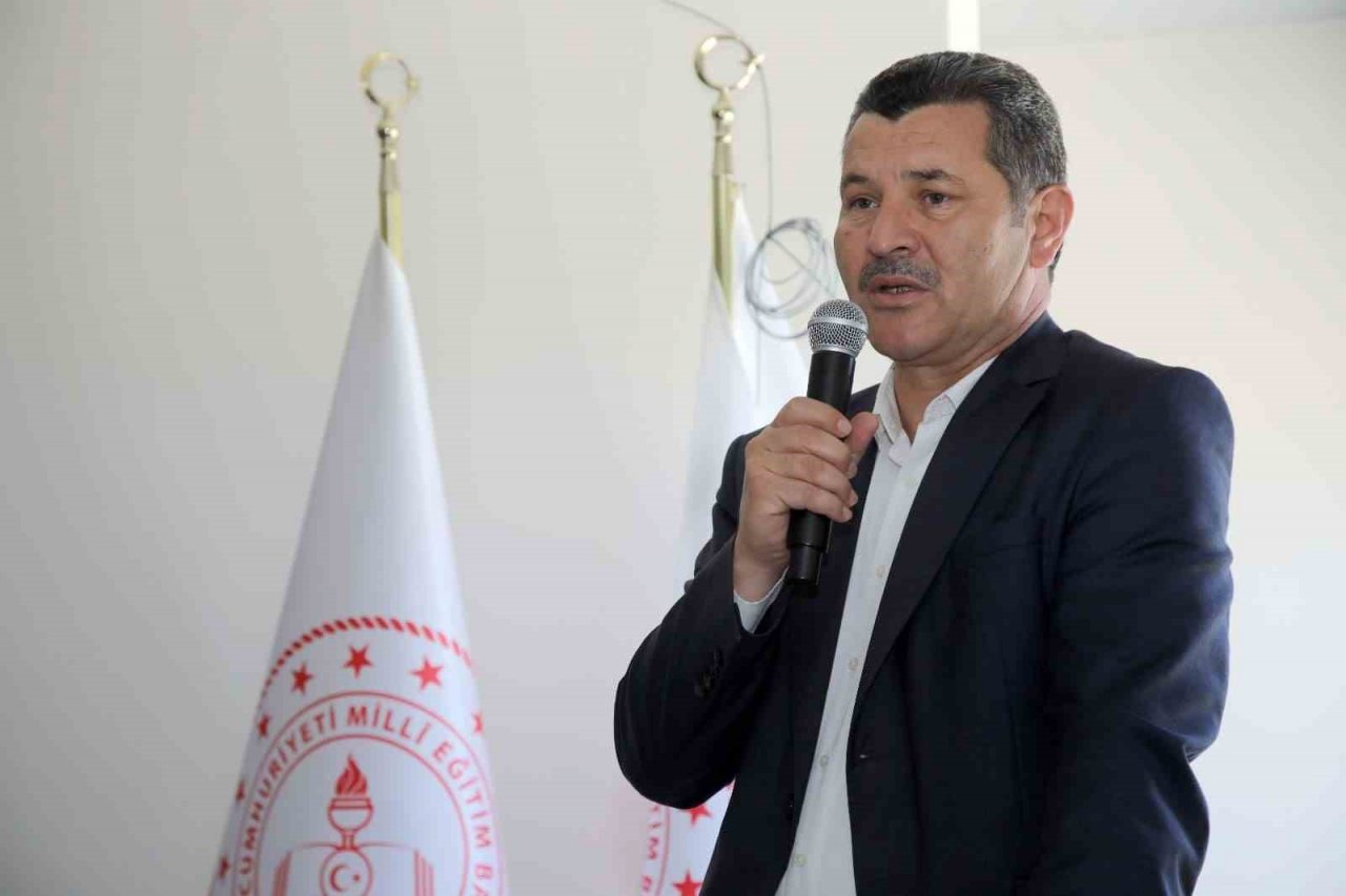 TOGÜ’de ingilizce öğrenim çalıştayı başladı