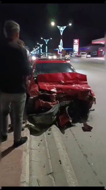 Tokat’ta kamyonet ile otomobilin çarpıştı: 1 ölü