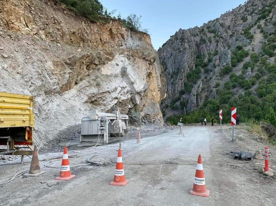 Kapuzbaşı Şelalelerine gidecekler dikkat: Yol 10 gün kapalı