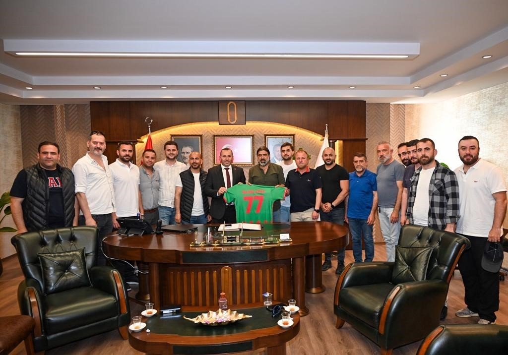 Faruk Yiğit Yalovaspor,’un yeni teknik direktörü oldu