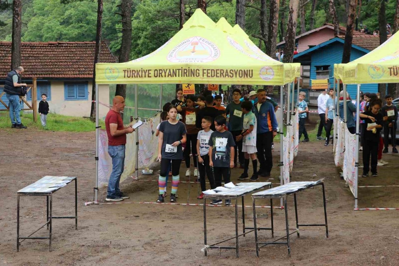 Oryantiring U-14 Türkiye Şampiyonası Amasya’da başladı
