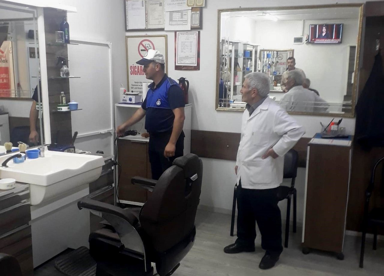 Altınova’da berberler denetlendi