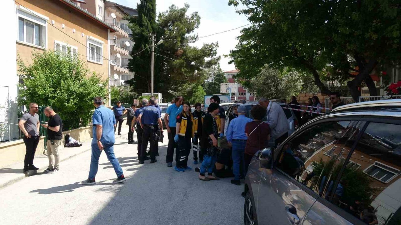 Burdur’da kafası asansöre sıkışan kadın feci şekilde can verdi