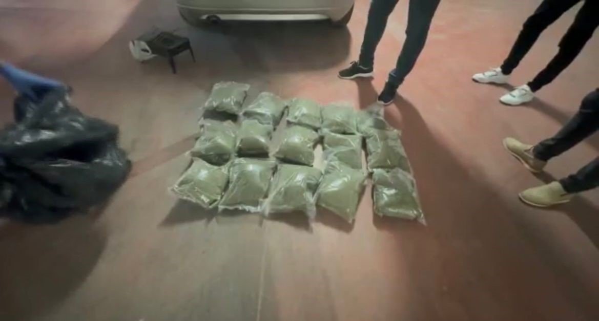 Bursa’da nefes kesen uyuşturucu operasyonu...Havadan ve karadan takiple böyle yakalandı