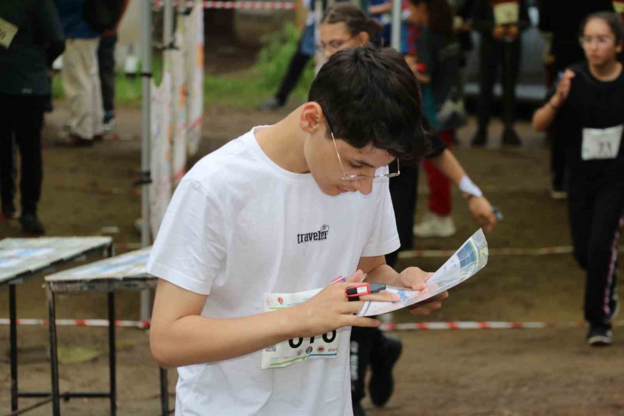 Oryantiring U-14 Türkiye Şampiyonası Amasya’da başladı