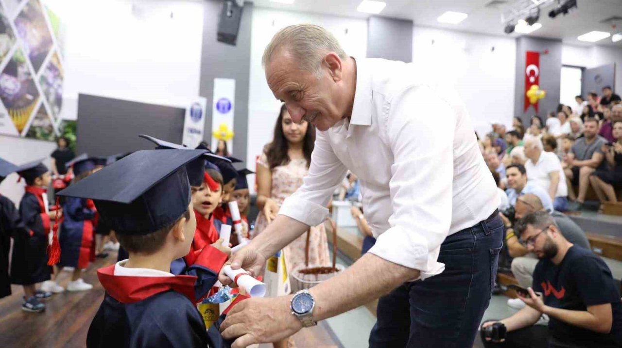 Didim Belediyesi kreşinde mezuniyet heyecanı yaşandı