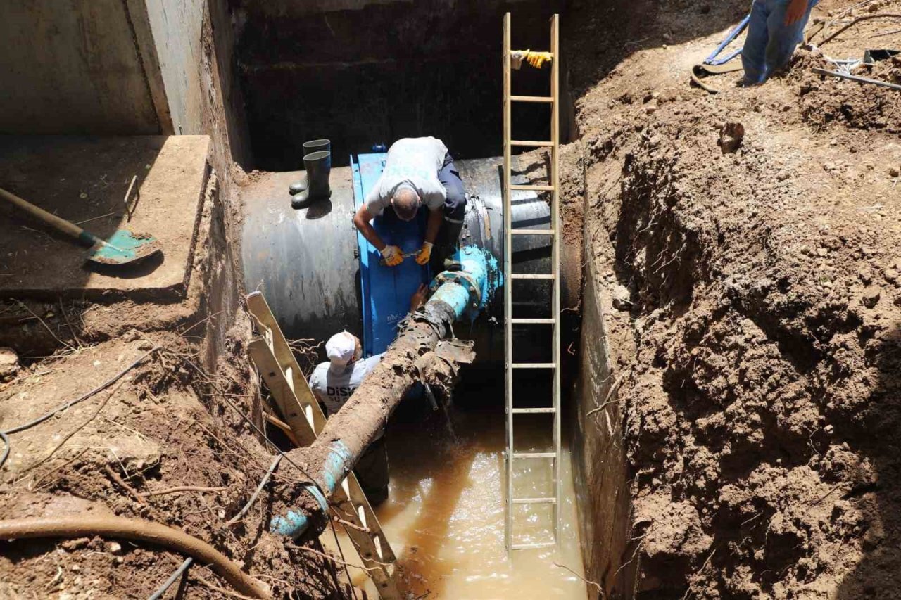 DİSKİ, dört ilçeyi besleyen ana isale hattı arızasını çözüme kavuşturdu