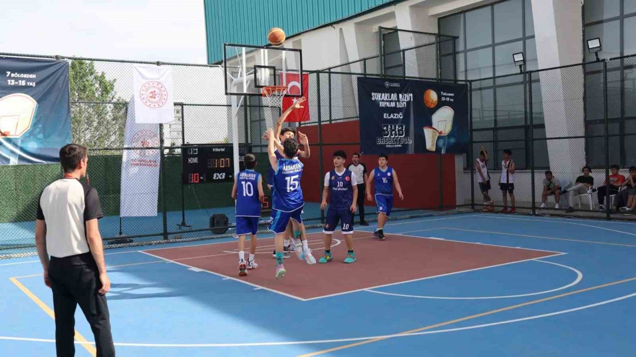 Elazığ’da Gençlik Kupası sona erdi