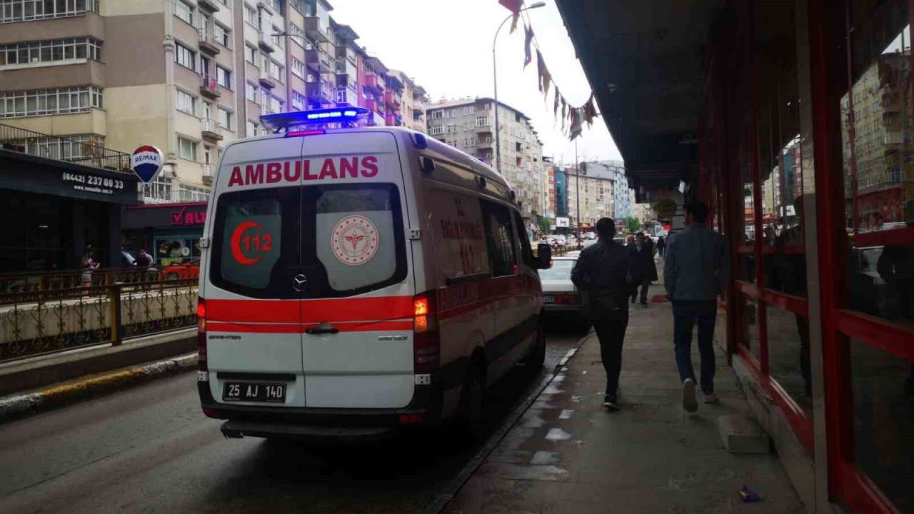 Erzurum’da bıçaklı kavga: 1 yaralı