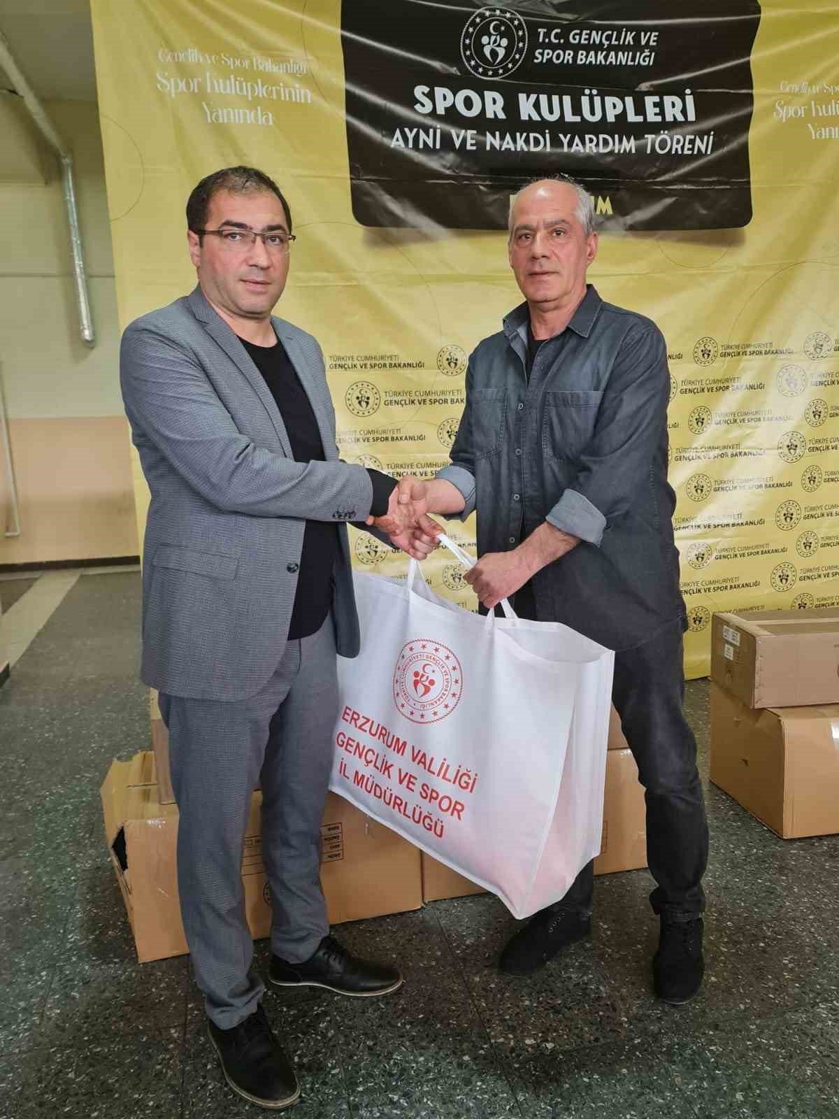 Amatör sporculara malzeme desteği