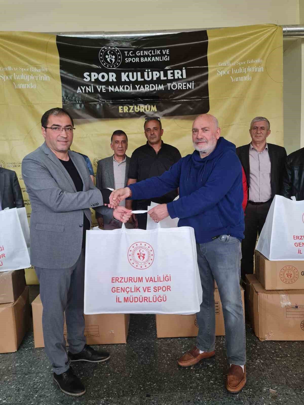 Amatör sporculara malzeme desteği