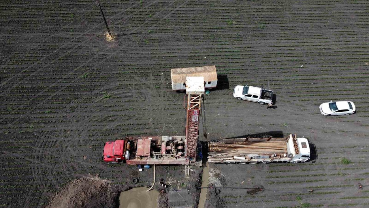 Amik Ovası’nda depremin vurduğu su kuyuları açılıyor