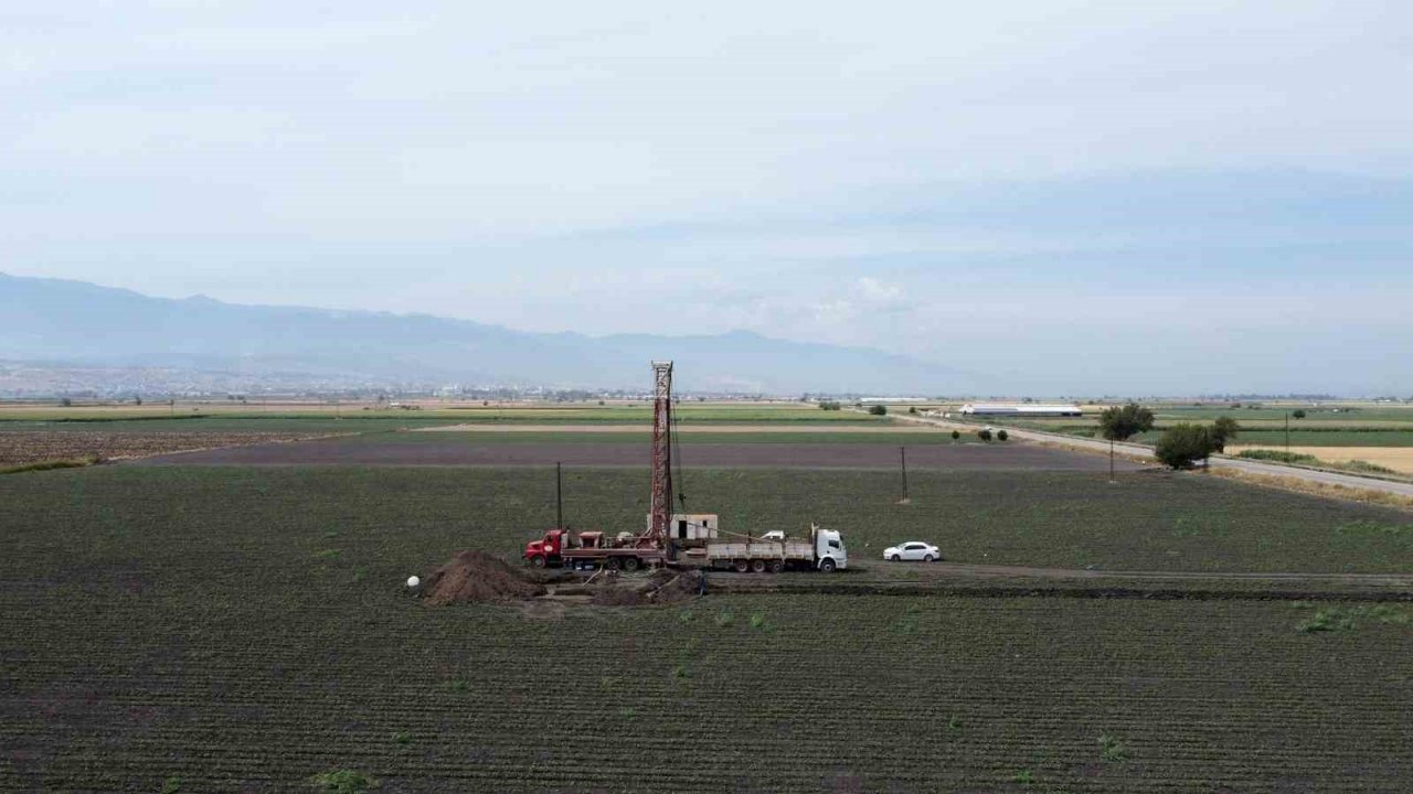 Amik Ovası’nda depremin vurduğu su kuyuları açılıyor