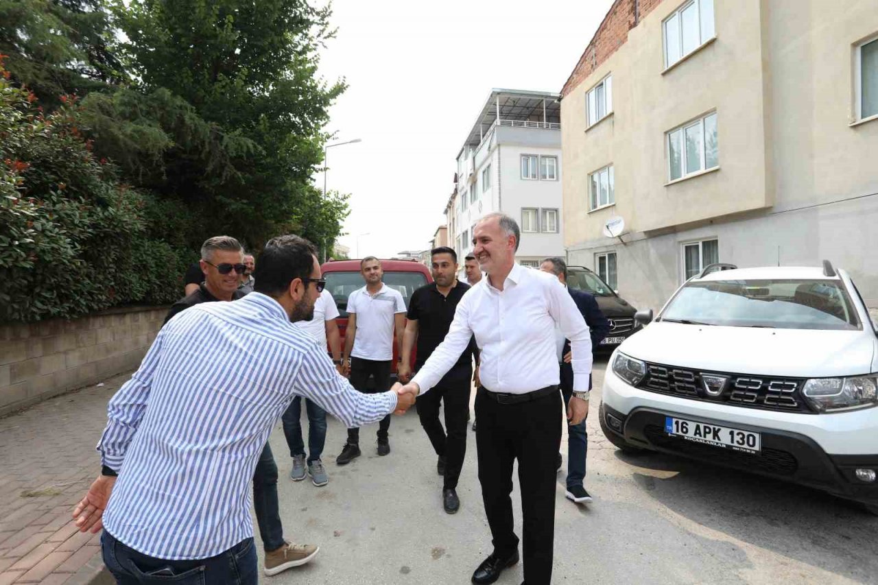 İnegöl park caddesinin asfaltı yenileniyor