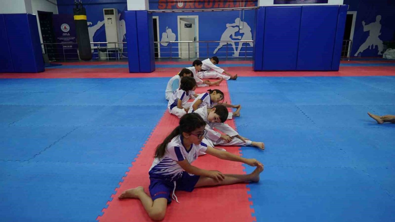 Kağıthaneli çocuklar yazı verimli geçirecek