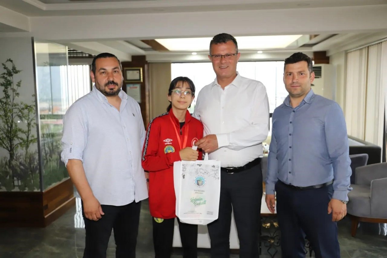 Yıldız ablasına sözünü tuttu, Balkan ikincisi oldu