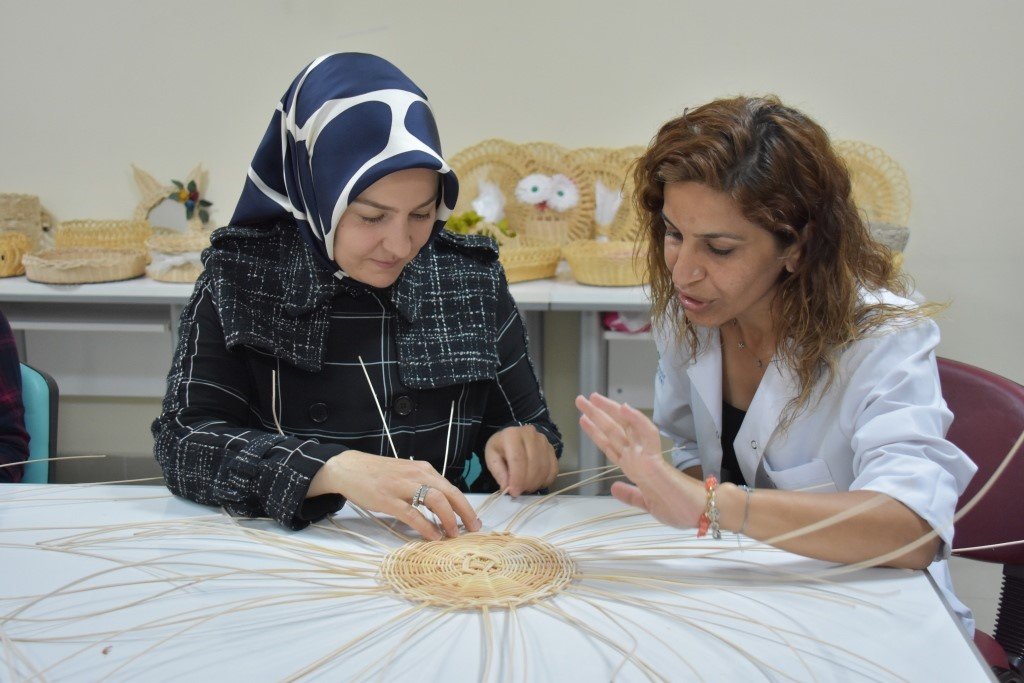 Fatma Çolakbayrakdar: "Kocasinan akademi kocaman bir aile"