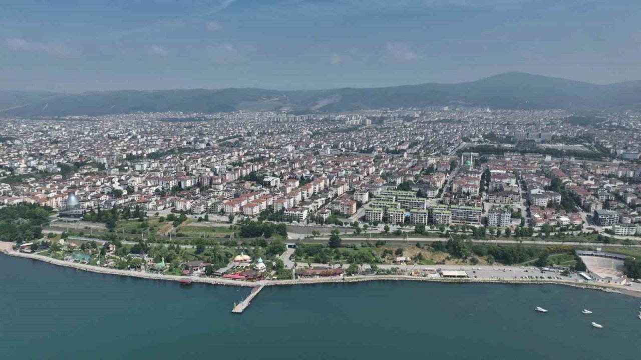 Derince’de çevre temizliği etkinliği