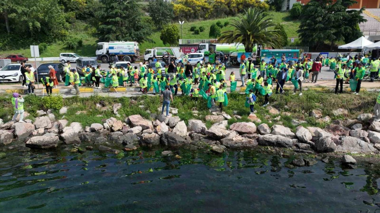 Derince’de çevre temizliği etkinliği